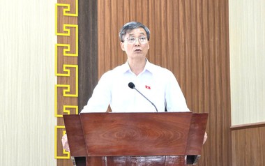 Đại biểu Quốc hội đề nghị cán bộ xã chủ động tìm cách tháo gỡ việc khó cho dân