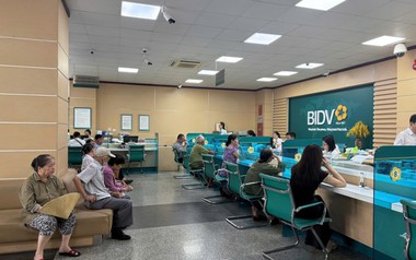 Lãi suất ngân hàng 9/10 tại Agribank, Vietcombank, BIDV, VietinBank, VPBank, MB, Techcombank, Sacombank, HDBank,...