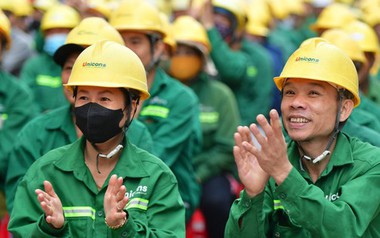 Thủ tướng yêu cầu doanh nghiệp trả đủ lương, thưởng Tết cho người lao động