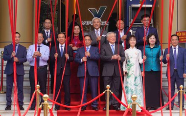 Trung tâm Tài chính Quốc tế Việt Nam tại TP.HCM ra mắt: Nền tảng niềm tin đón dòng vốn toàn cầu