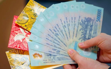 Có tiền lì xì muốn gửi tiết kiệm cho con, đến ngân hàng nào để con được đứng tên chính chủ ở sổ?