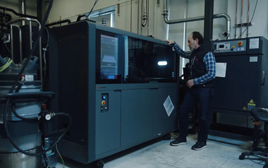 Từ kỳ lân tỷ USD đến phá sản: Đế chế in 3D Desktop Metal sụp đổ, giấc mơ “cách mạng hóa sản xuất” đổ vỡ khi đối mặt thực tế