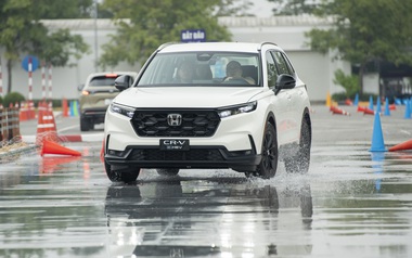 Giá bán Honda CR-V hybrid lắp ráp trong nước chính thức được công bố: Bản L giá 1,17 tỷ đồng, bản RS gần như không thay đổi