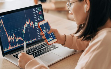 Đầu tư chứng khoán lãi gần 5 tỷ, muốn rút tiền về tài khoản thì phải đóng thuế TNCN: Người phụ nữ quyết không nộp và đến công an trình báo