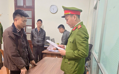 Triệt phá đường dây buôn lậu vàng, bạc xuyên quốc gia