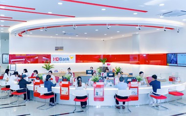 HDBank muốn tăng sở hữu tại HD Saison lên tối đa 75%