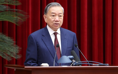 Nhiều văn kiện, nghị quyết quan trọng được thông qua tại Hội nghị Trung ương lần thứ 2