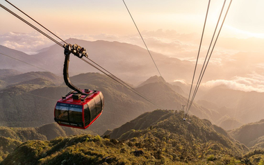 Chuyên gia ngoại dự báo 5 năm mới hoàn thành, kỹ sư Việt Nam chỉ trong 800 ngày xây dựng thành công cáp treo đạt 2 kỷ lục Guinness