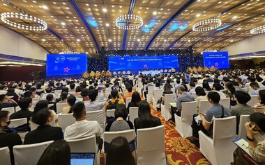 Một ngân hàng có thêm 86.000 cổ đông chỉ sau 1 năm