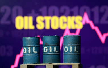 Xuất hiện lệnh bán khống gần 800 triệu USD chỉ 20 phút trước khi giá dầu sụt 11%: Mỹ chính thức vào cuộc điều tra