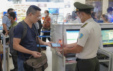 Cục Thuế thông báo: 18 người trong danh sách sau bị tạm hoãn xuất cảnh