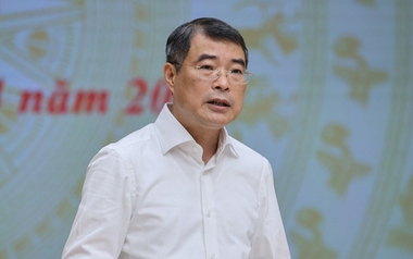 Thủ tướng nghiêm khắc phê bình 28 bộ, cơ quan, 18 địa phương chậm giải ngân vốn đầu tư công