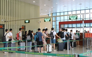 Một loạt người kinh doanh có tên sau chính thức bị tạm hoãn xuất cảnh