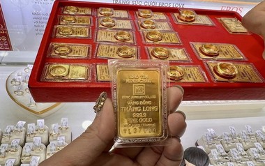 Giá vàng hôm nay 27/6: Tiếp tục thủng đáy, người mua mất gần 3 triệu đồng chỉ sau một tuần