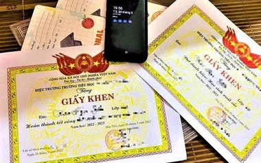 Cảnh báo nguy cơ kẻ xấu khai thác dữ liệu trẻ em từ ảnh giấy khen