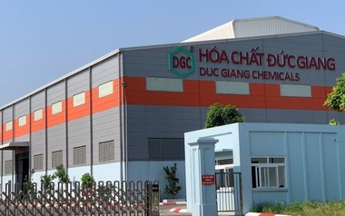 Hóa chất Đức Giang báo lãi giảm 49% quý đầu năm