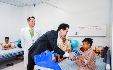 ACB chào đón sinh nhật lần thứ 33 bằng chuỗi sự kiện hướng đến cộng đồng đầy ý nghĩa