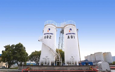 Xăng E10: Ai đang nắm 'át chủ bài' tại Việt Nam?