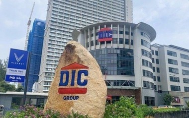 DIC Corp bị phạt do sử dụng tiền từ chào bán trái phiếu không đúng với phương án được thông qua