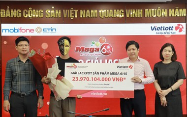 Đang nấu cơm thì nhận tin trúng Vietlott gần 24 tỷ đồng, Gen Z TP HCM chia sẻ điều đầu tiên sẽ làm