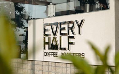 Every Half Coffee được rót thêm 8 triệu USD