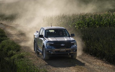 Ford Ranger 2026 thêm nhiều nâng cấp, giá khởi điểm giữ nguyên từ 707 triệu đồng