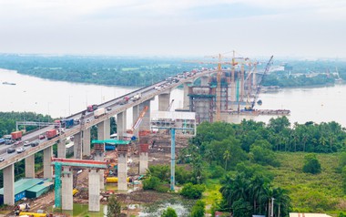 Huy động 800 người, 100 máy móc đẩy nhanh tiến độ, Liên danh Đèo Cả quyết về đích dự án gần 15.000 tỷ đồng theo mục tiêu Thủ tướng giao