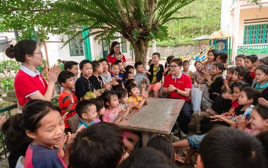 Từ những điều giản dị, vun đắp mùa hè yêu thương