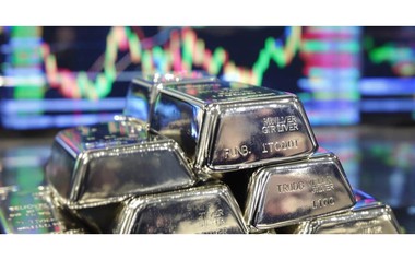 Sau cú lao dốc 50% từ đỉnh lịch sử, bạc được dự báo phục hồi về mức 70 USD/ounce, chuyên gia lưu ý một điều