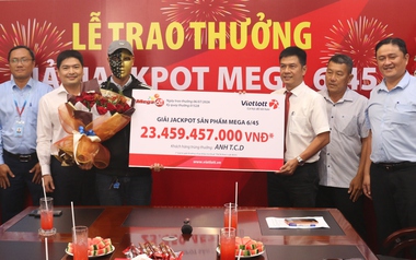 Đang uống cà phê thì phát hiện trúng Vietlott hơn 23 tỷ đồng