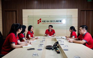 Chứng khoán Asean chốt thời gian chào bán 150 triệu cổ phần cho cổ đông