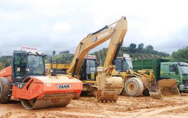 Sau gần 8 tháng khởi công, dự án cao tốc xuyên rừng đẹp nhất Việt Nam do Tập đoàn Sơn Hải đầu tư có tiến độ ra sao?
