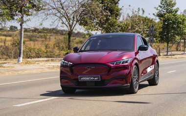 Một mẫu xe ở Việt Nam tăng doanh số 75 lần sau cú giảm giá gần 1 tỷ đồng