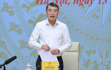 Thủ tướng yêu cầu ngân hàng giảm lãi suất, đưa tín dụng vào đúng lĩnh vực