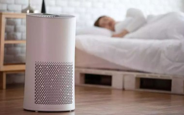 Vì sao máy lọc không khí chạy cả ngày mà phòng vẫn nhiều bụi? Thợ sửa chữa chỉ ra 1 nguyên nhân phổ biến
