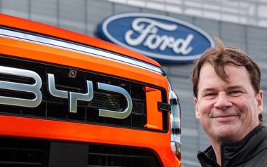 CEO Ford cảnh báo điều 'không thể cản' về xe Trung Quốc