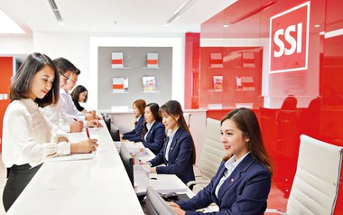 Một thành viên HĐQT SSI đăng ký mua 5 triệu cổ phiếu