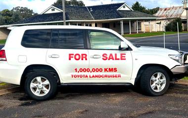 Xe Toyota bền đến đâu: Chiếc Land Cruiser này vừa cán mốc 99 vạn km vẫn dùng động cơ, hộp số nguyên bản