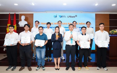 LPBank trao 43 suất học bổng sau đại học, tiếp sức nguồn nhân lực khoa học – công nghệ