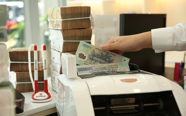 Lãi suất ngân hàng 26/9 tại Techcombank, MB, VPBank, Sacombank, HDBank, Agribank, Vietcombank, BIDV, VietinBank,...