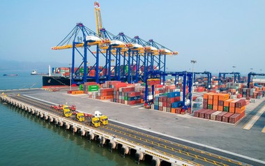 Việt Nam nhập siêu 20,46 tỷ USD trong 8 tháng năm 2026