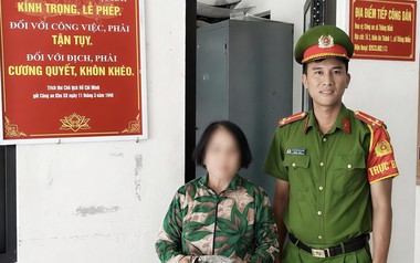 Công an kiểm tra, xác minh vụ việc: Người phụ nữ bán vàng lấy 159 triệu đồng rồi nhanh chóng đến ngân hàng chuyển khoản