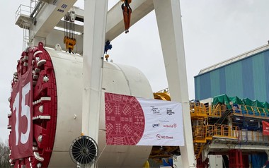 Phát hiện khối kim loại nặng 2.000 tấn được tháo rời, đi quãng đường 2.200 km cùng đoàn xe hộ tống, chuẩn bị thực hiện nhiệm vụ đặc biệt