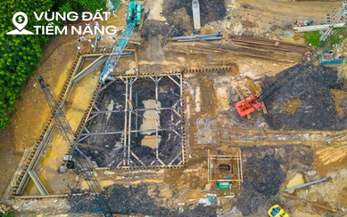 Thay bạn đi xem công trường xây nút giao 2.400 tỷ vượt qua đại lộ rộng nhất Việt Nam