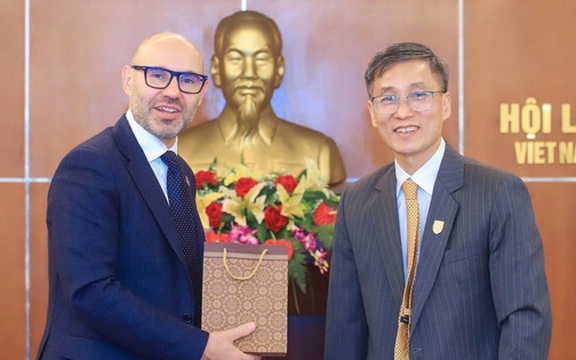 Chủ tịch Hội Luật gia Việt Nam tiếp Tổng Thư ký Tòa Trọng tài thường trực (PCA)