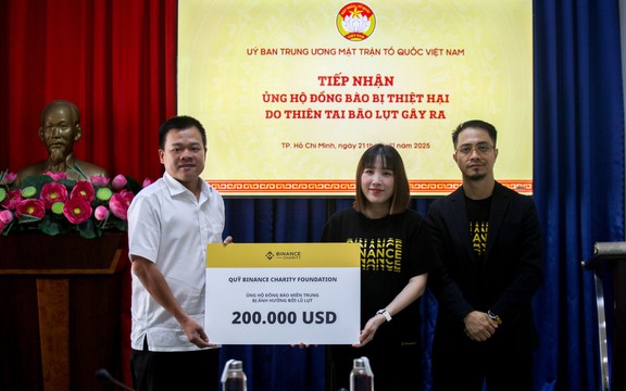 MTTQ Việt Nam tiếp nhận hơn 5 tỷ đồng từ Binance Charity ủng hộ đồng miền Trung khắc phục bão lụt