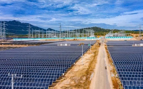 Điện Mặt trời Trung Nam mua lại trái phiếu trước hạn