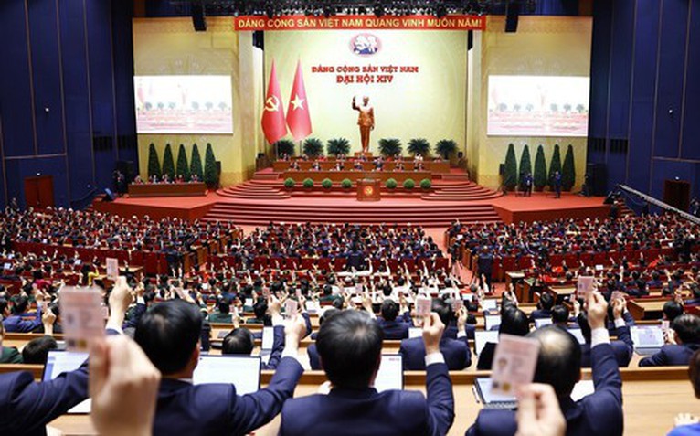 Thông qua Nghị quyết Đại hội đại biểu toàn quốc lần thứ XIV của Đảng