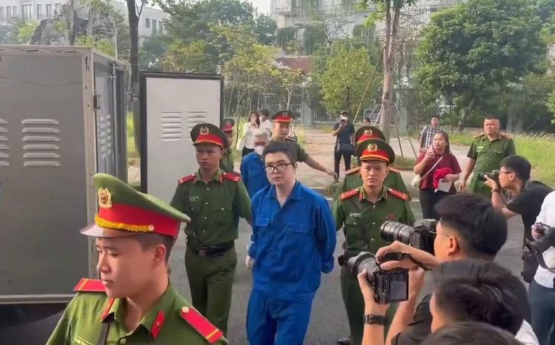 Xét xử 'trùm' lừa đảo Mr Pips, 'Shark' Bình