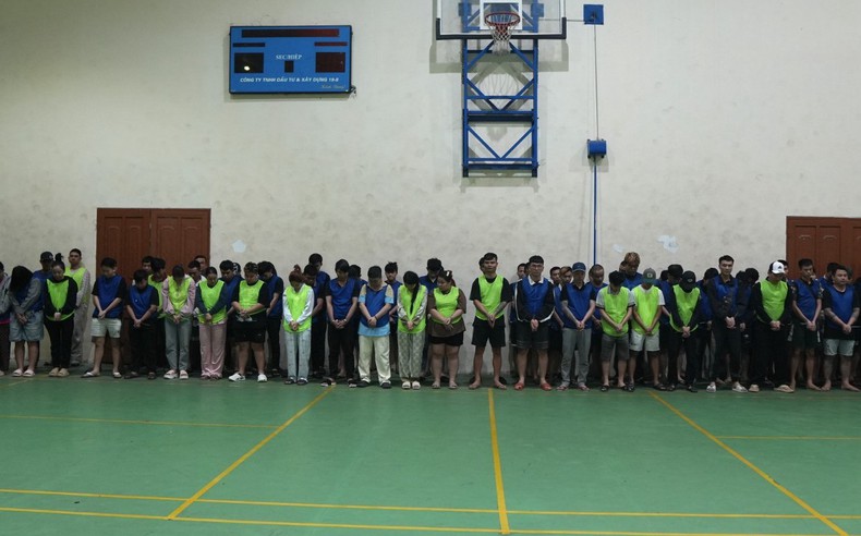 Triệt phá đường dây lừa đảo sử dụng 'app tình cảm' chiếm đoạt tài sản xuyên quốc gia